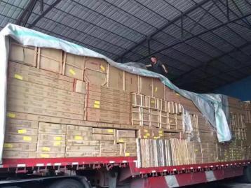 圖 深圳至全國包車特惠價 長途搬家搬廠大件行李設(shè)備托運 深圳物流